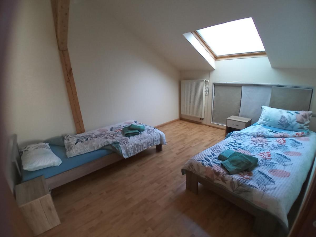 Wohnung mit 2 Zimmern Ballenberg Exterior foto