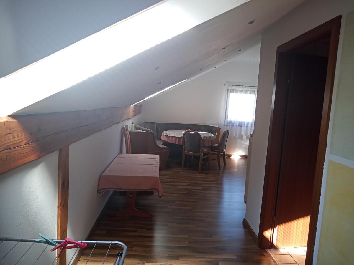 Wohnung mit 2 Zimmern Ballenberg Exterior foto
